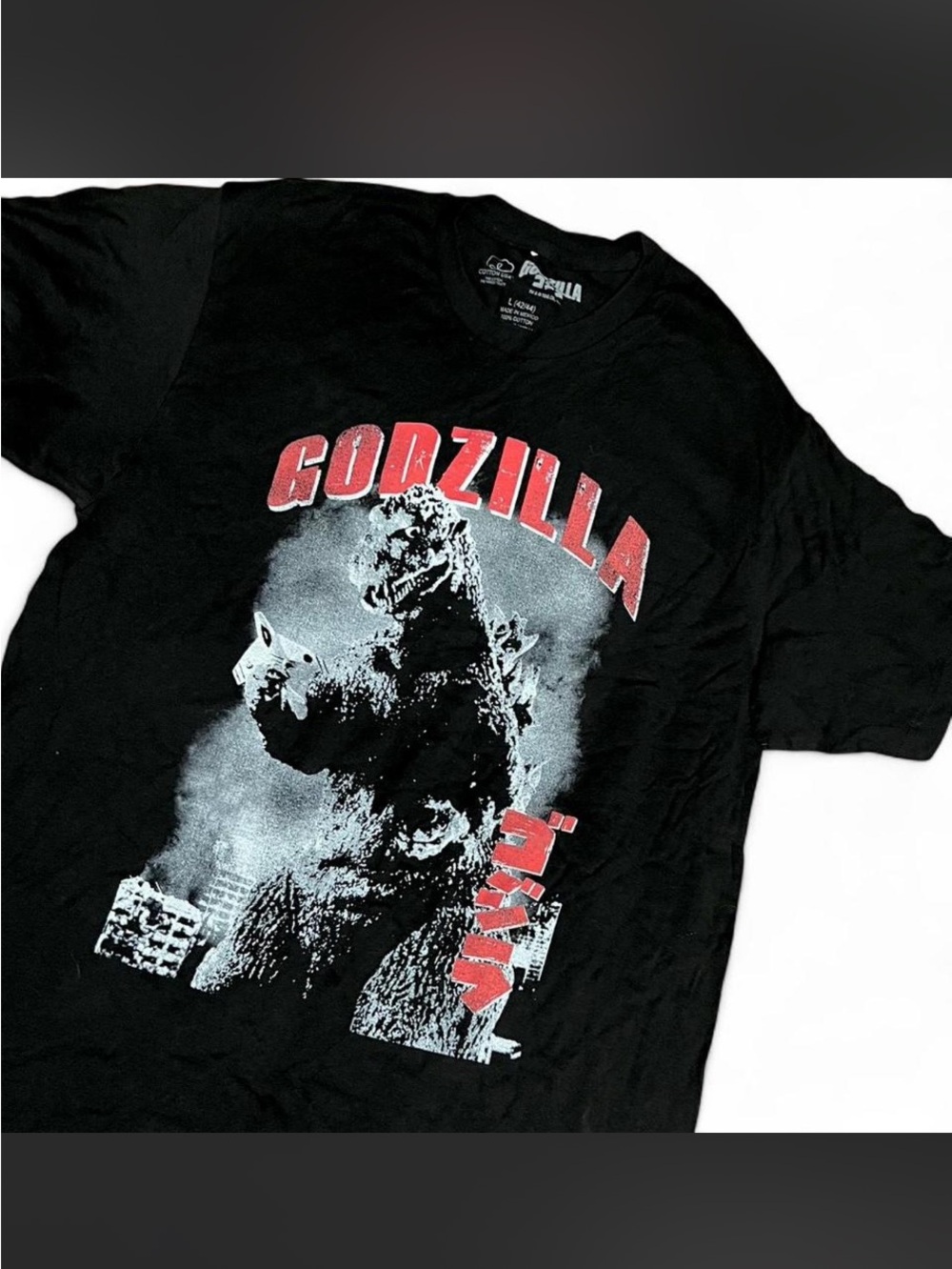 Tokyo Destruction Godzilla Graphic Tee - Black by (TOHO)